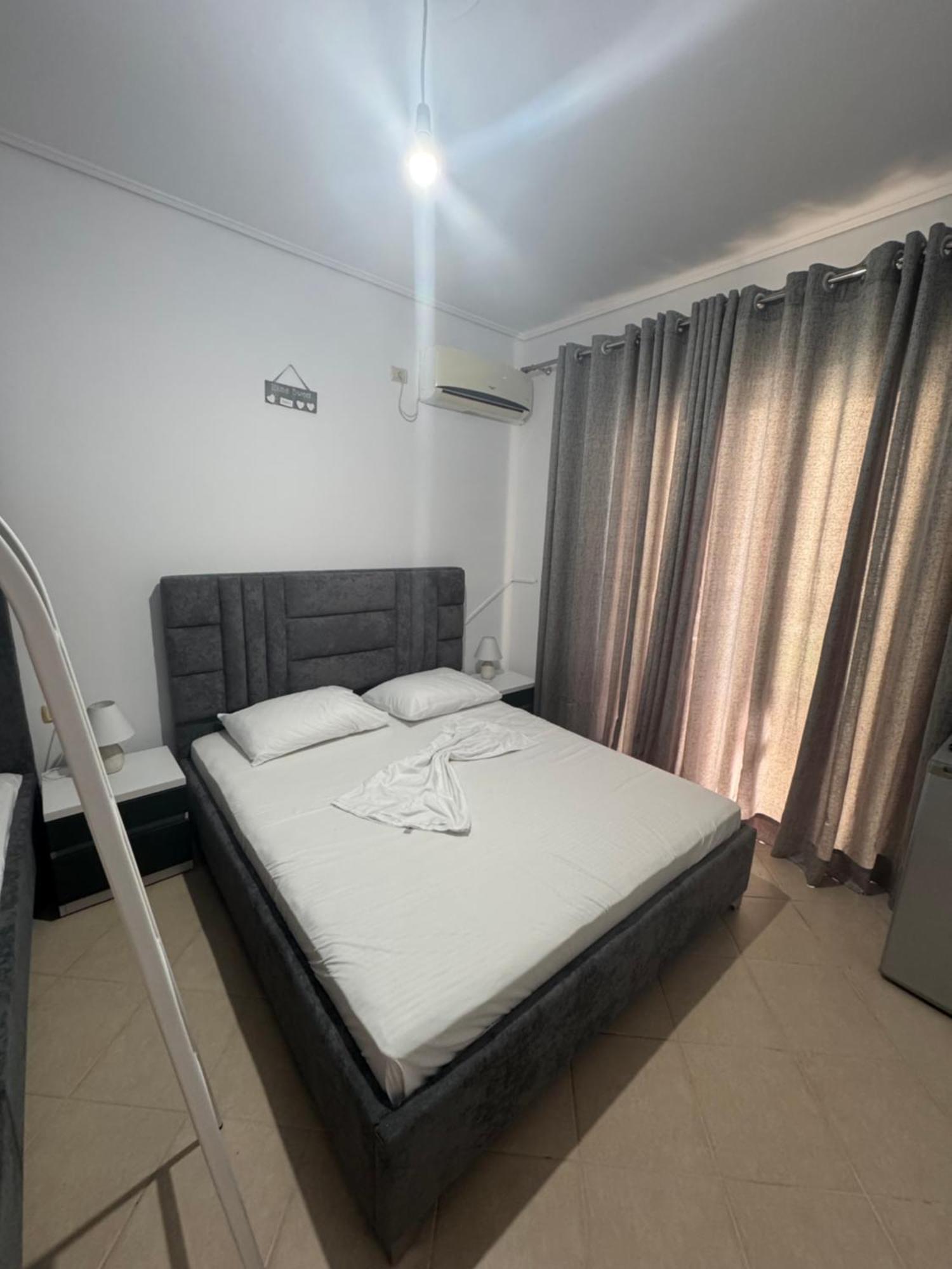 Apartament Dauti *